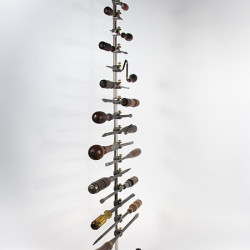 screwdriver_tree_tripod_base_side_view